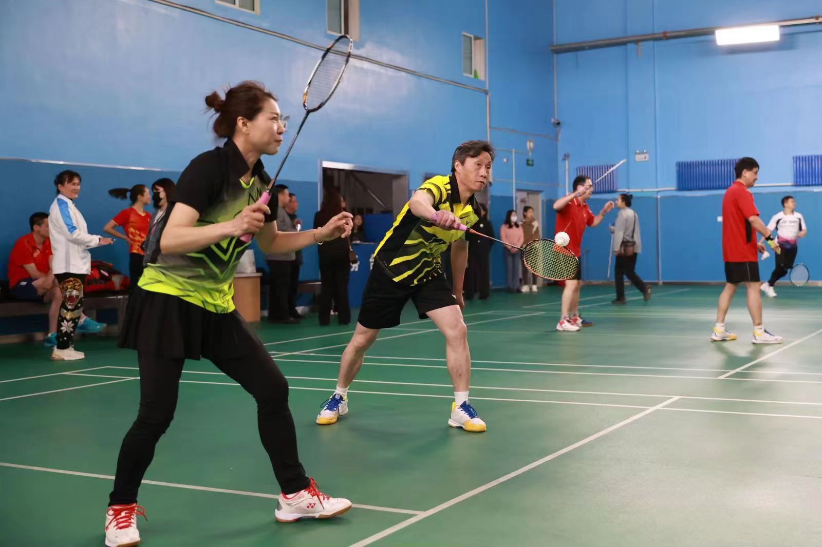 羽毛球1.jpg